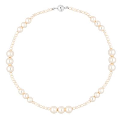 Cream multi pearl magnetic necklace